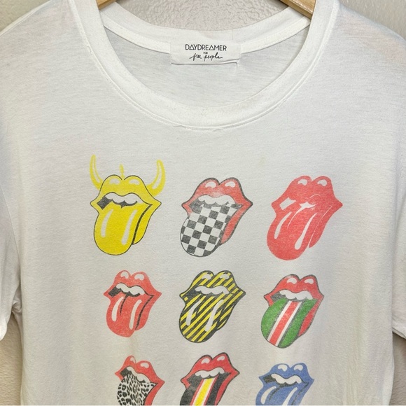 Daydreamer x Free People Rolling Stones 12 Tongues Distressed Graphic Tee - Picture 5 of 8